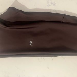 Alo Airlift Leggings - Large, deep purple, smooth feel/slight sheen